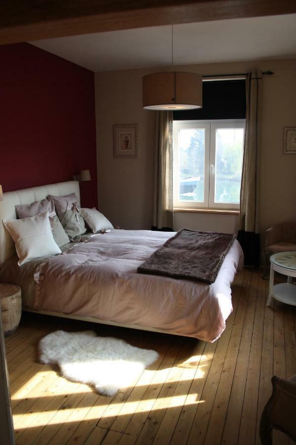 Orivage Bed & Breakfast Annevoie-Rouillon Exterior photo